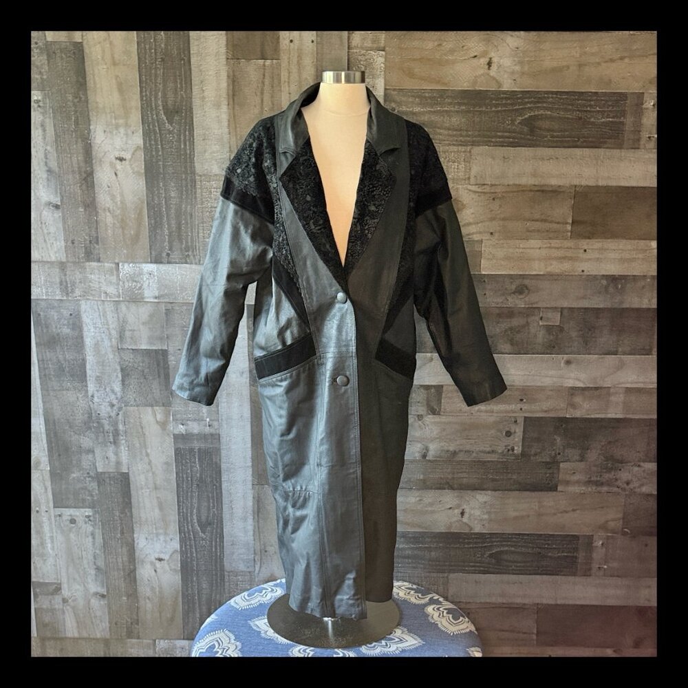 Comint vintage full length leather jacket medium velvet floral whimsigoth witchy